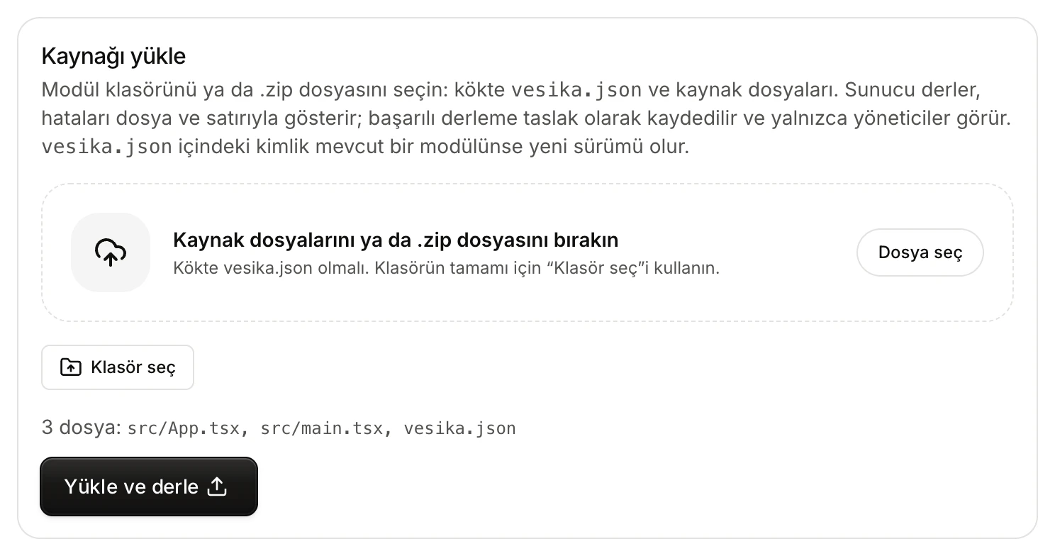 Kaynağı yükle bölümü: bırakma alanı, Klasör seç düğmesi, seçilen üç dosya ve Yükle ve derle düğmesi